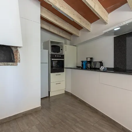 Villa In Central Location Villa Pollenca